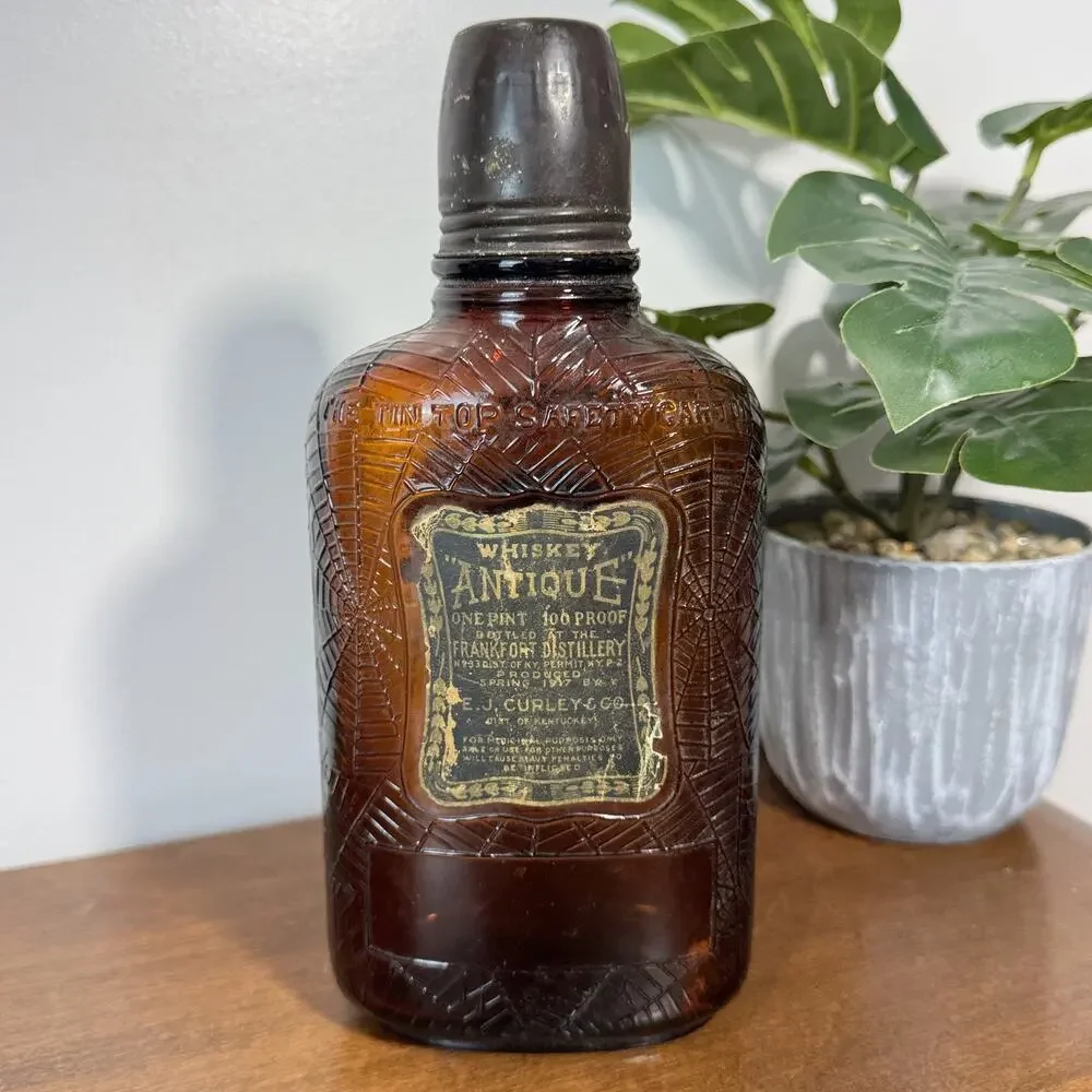 Vintage 1917 Whiskey Antique Frankfort Distillery Spiderweb Amber Bottle Cork